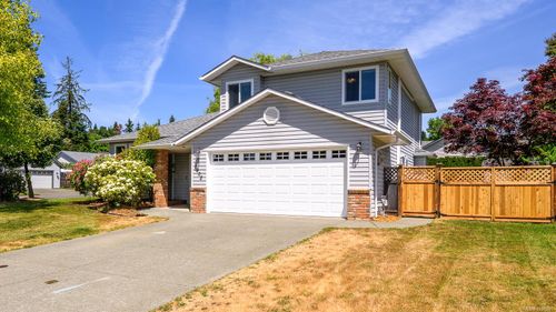 1802 Hawk Dr, Courtenay, BC, V9N8S4 | Card Image