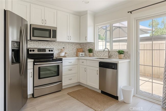 63 Streamwood, Condo with 2 bedrooms, 1 bathrooms and 1 parking in Irvine CA | Image 4