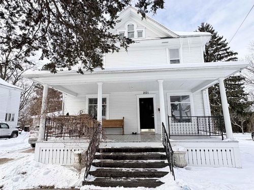 201 N Grove St, Reedsburg, WI, 53959-1729 | Card Image