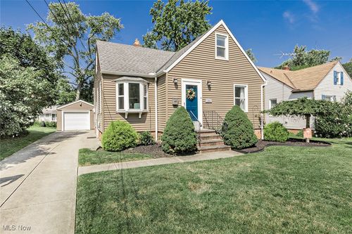 1348 Churchill Rd, Cleveland, OH, 44124-1354 | Card Image