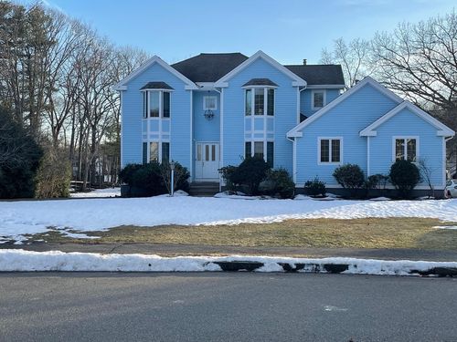 12 Heritage Ln, Saugus, MA, 01906-3187 | Card Image
