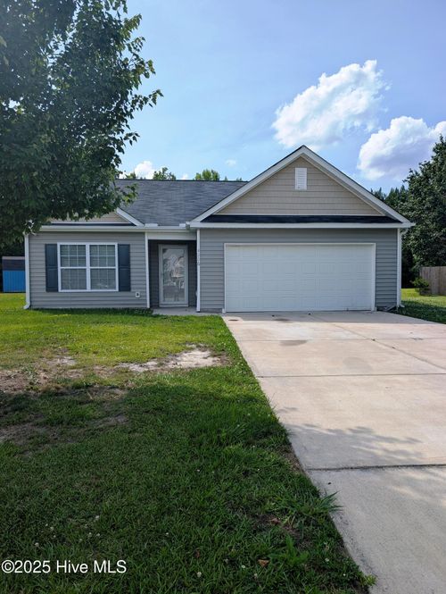 4116 Sabre Ln, Wilson, NC, 27896-8651 | Card Image