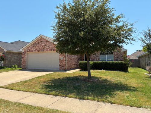 9078 Rushing River Dr, Fort Worth, TX, 76118-7735 | Card Image