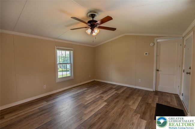 4403 Wolfs Crossing Rd, House other with 2 bedrooms, 1 bathrooms and null parking in Orefield PA | Image 6