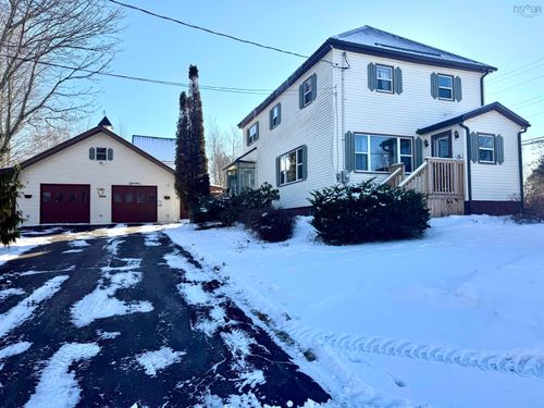 46 Cornwall St, Amherst, NS, B4H1H9 | Card Image