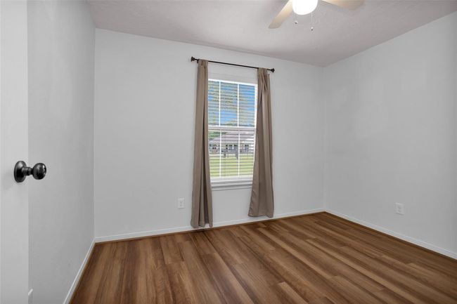 814 Whipporwill Rd, House other with 3 bedrooms, 2 bathrooms and 3 parking in Conroe TX | Image 25