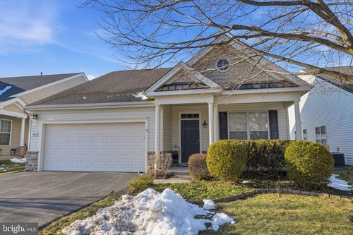 1107 Maxwell Mnr, WARWICK, PA, 18974-6119 | Card Image