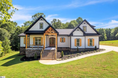 574 Paramount Dr, Seneca, SC, 29678-1094 | Card Image
