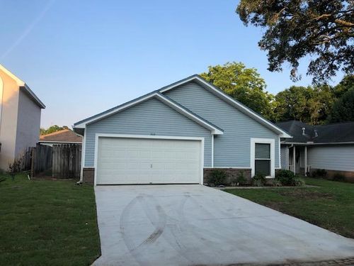 903 Lawton Ct, Fort Walton Beach, FL, 32547-1928 | Card Image