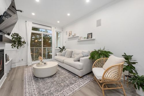 24-6300 London Rd, Richmond, BC, V7E6V6 | Card Image