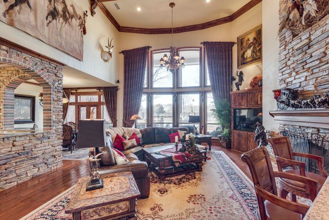 725 Locust Dr, House other with 5 bedrooms, 6 bathrooms and null parking in Oak Leaf TX | Image 9