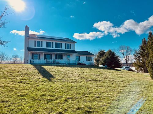 147 Mayfair Rd, Poughquag, NY, 12570-5011 | Card Image