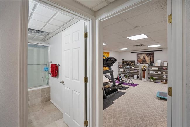 1702 Cedar Ridge Rd, House other with 4 bedrooms, 4 bathrooms and null parking in Parsons KS | Image 59