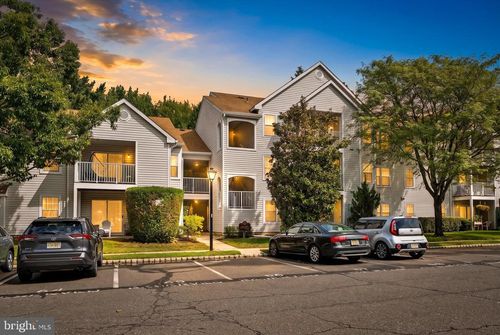 411 Walden Cir, Robbinsville, NJ, 08691-3450 | Card Image