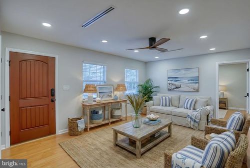 28 Lakewood Dr, LEWES, DE, 19958-9108 | Card Image