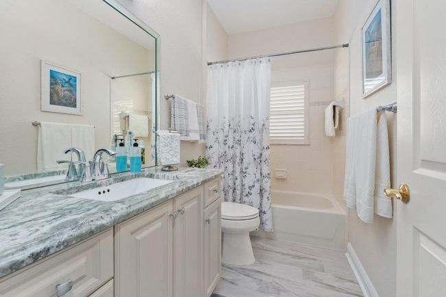 397 Nw Breezy Point Loop, House other with 2 bedrooms, 2 bathrooms and null parking in Port St. Lucie FL | Image 27
