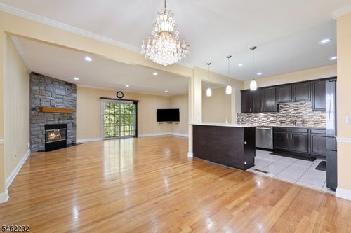 167 Raymound Blvd, Parsippany, NJ, 07054-3451 | Card Image