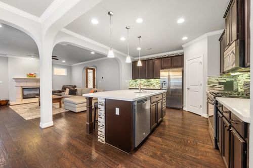 th22-12116 Terraza Cir, Austin, TX, 78726-2354 | Card Image