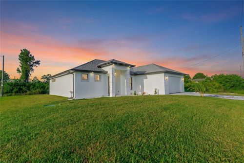 736 E Chambers St, Lehigh Acres, FL, 33974 | Card Image