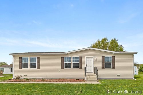 7435 Bronco Drive Se, Caledonia Township, MI, 49316 | Card Image