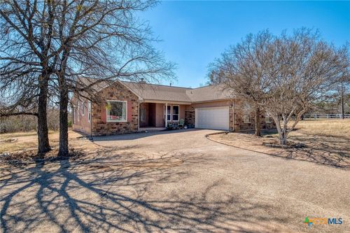 425 Crestwood Dr, Killeen, TX, 76549-3506 | Card Image