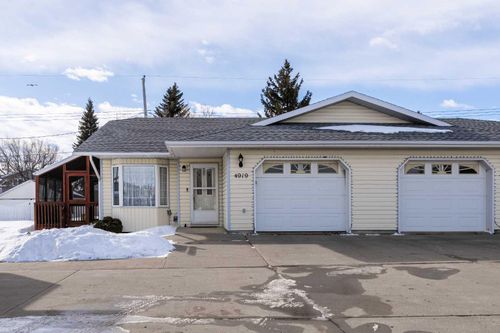 4919 53 Ave, Viking, AB, T0B0B8 | Card Image