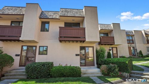 apt-13-135 Courtland Avenue, Stamford, CT, 06902 | Card Image