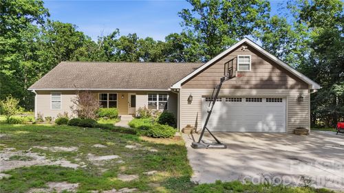 1555 Riverview Road, Lincolnton, NC, 28092 | Card Image