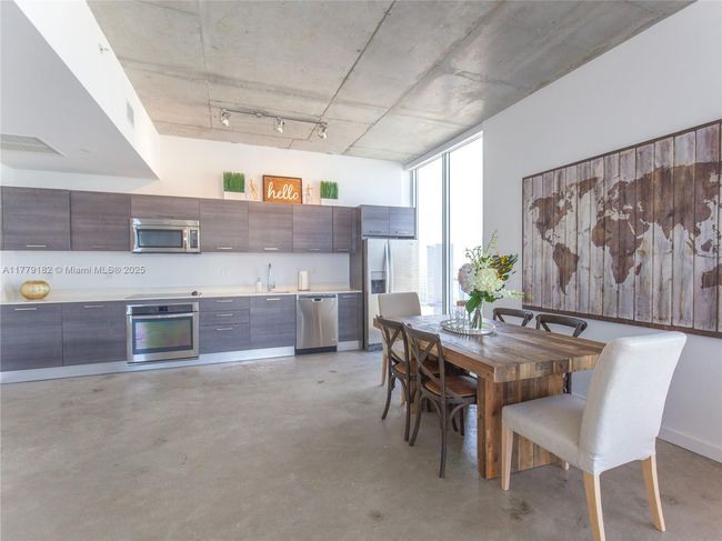 APT-2802 - 151 Se 1 St St, Condo with 1 bedrooms, 1 bathrooms and null parking in Miami FL | Image 6