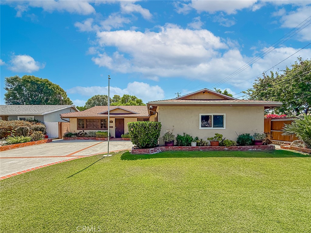 Residential in Chatsworth 2