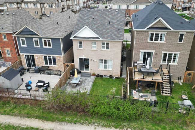 1558 Clitherow St, House other with 4 bedrooms, 3 bathrooms and 1 parking in Milton ON | Image 44