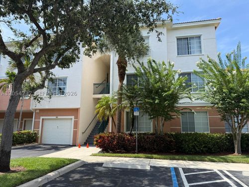 208-9208 Myrtlewood Cir W, Palm Beach Gardens, FL, 33418-6748 | Card Image