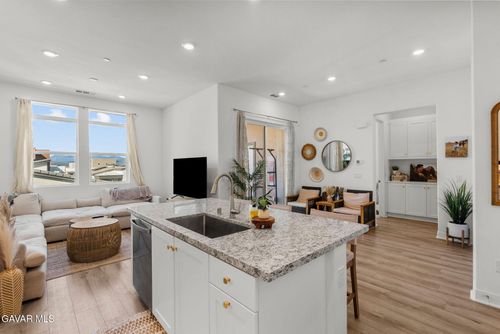 unit-303-27466 Mercantile Court, Valencia, CA, 91381 | Card Image