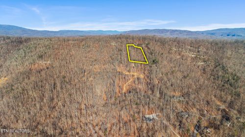 177 Eagle View Lane, Jacksboro, TN, 37757 | Card Image