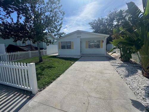 3042 Highland St N, ST PETERSBURG, FL, 33704-2029 | Card Image