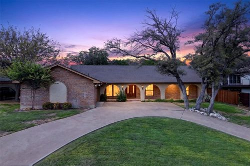 7624 Lake Highlands Dr, Fort Worth, TX, 76179-2806 | Card Image