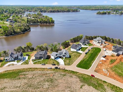 959 Fanning Bend Dr, Winchester, TN, 37398-3926 | Card Image