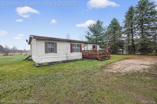 3892 N Ely Hwy, Alma, MI, 48801-9683 | Card Image