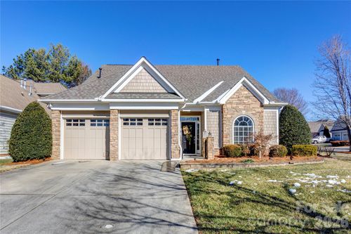 2663 Danbury Cir Nw, Concord, NC, 28027-4531 | Card Image
