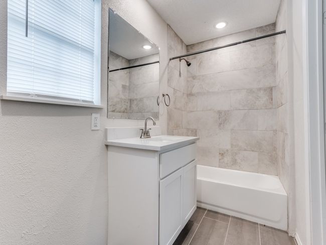 1810 Running River Rd, House other with 3 bedrooms, 3 bathrooms and null parking in Garland TX | Image 20