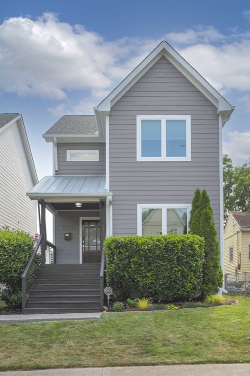 1723 4th Ave N, Nashville, TN, 37208-2213 | Card Image