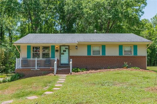 2024 Mill Ave, Eden, NC, 27288-4071 | Card Image