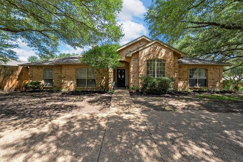 11001 Ridge Point Dr, Waco, TX, 76712-8512 | Card Image