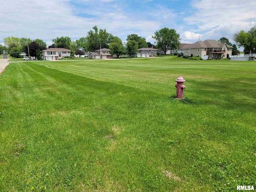 000 4th Ave, Fulton, IL, 61252 | Card Image