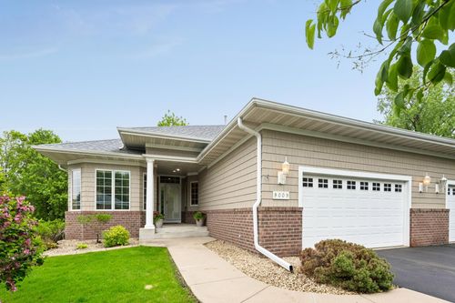 9009 Sutton Dr, Eden Prairie, MN, 55347-5358 | Card Image