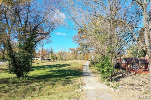 12223 Fontaine Ln, Saint Louis, MO, 63138-1425 | Card Image