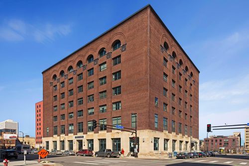404-250 Park Ave, Minneapolis, MN, 55415-1168 | Card Image