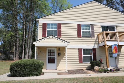1321 Surrey Ln Sw, Marietta, GA, 30008-3632 | Card Image