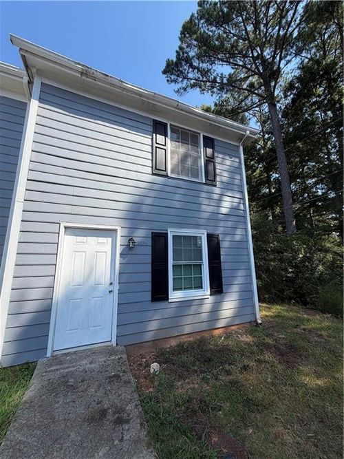2630 Evans Mill Dr, Lithonia, GA, 30058-8808 | Card Image