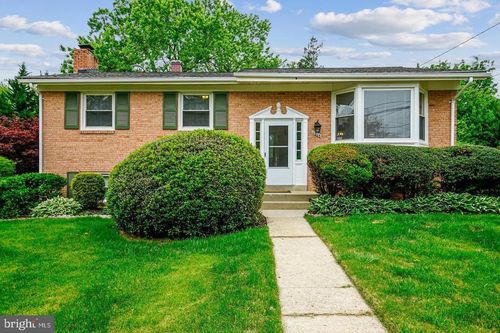 11806 Seven Locks Rd, POTOMAC, MD, 20854-3395 | Card Image